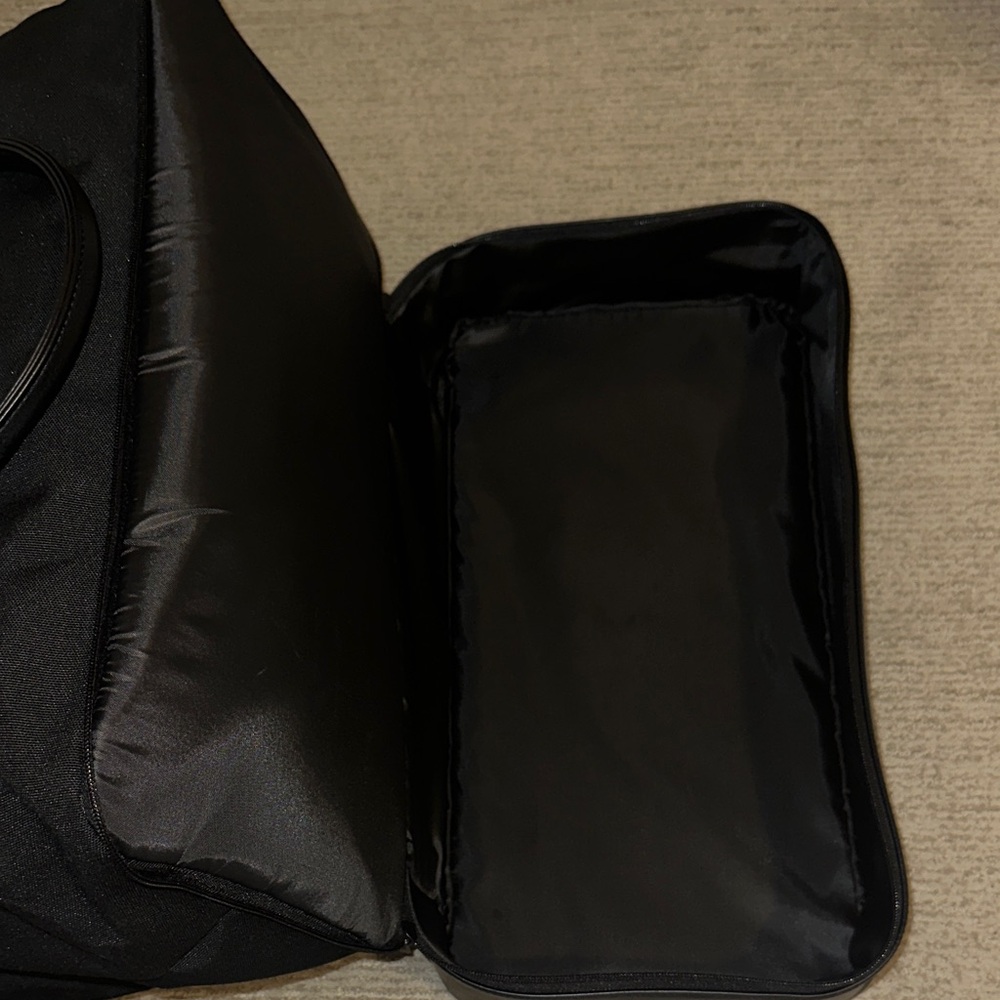 BEIS Black Weekender Bag - Picture 4 of 5